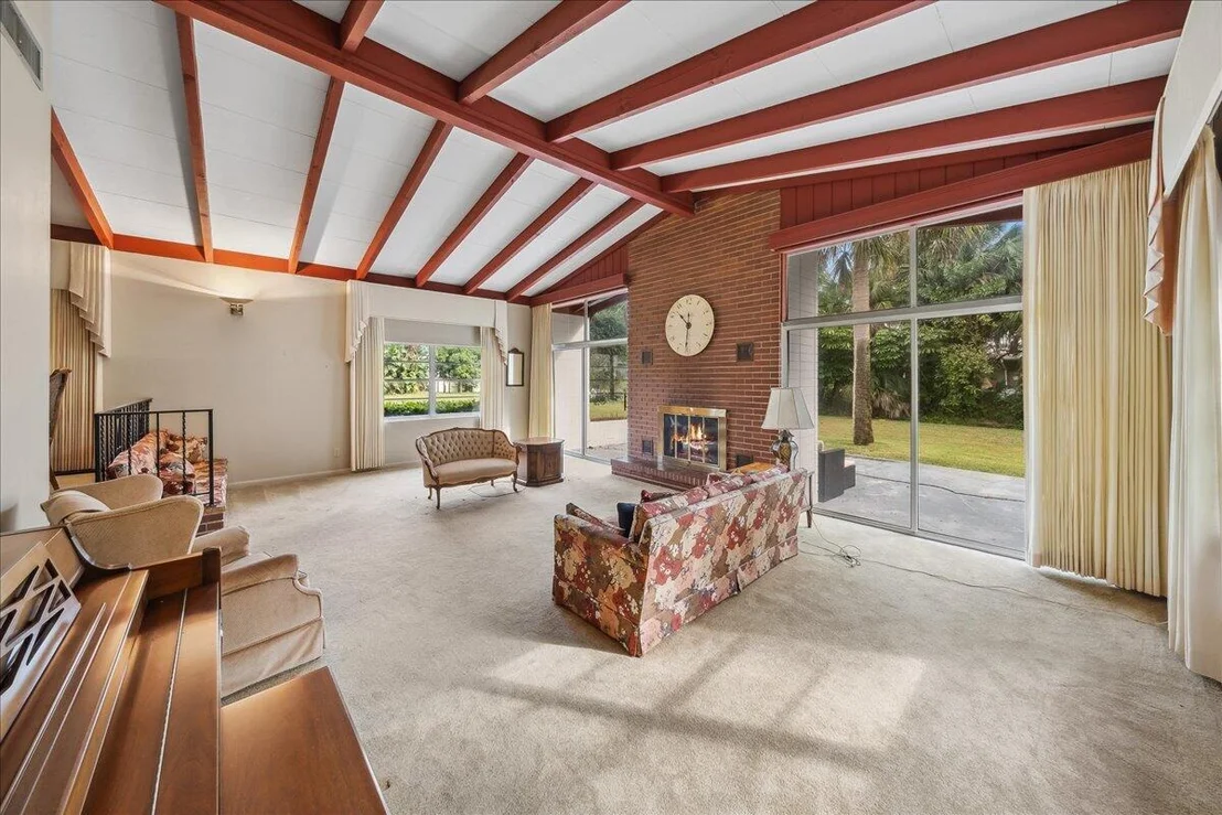Photo of 311 Par Avenue