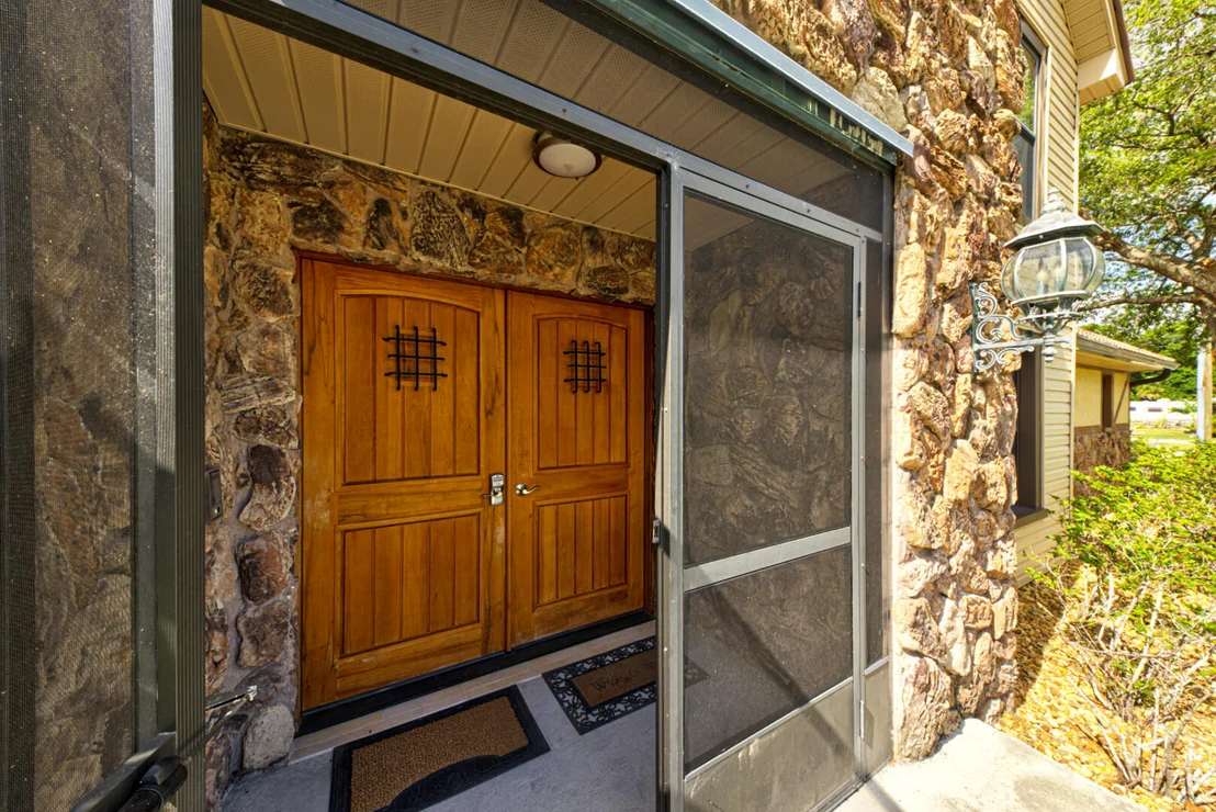 Photo of 4885 Rayburn Road