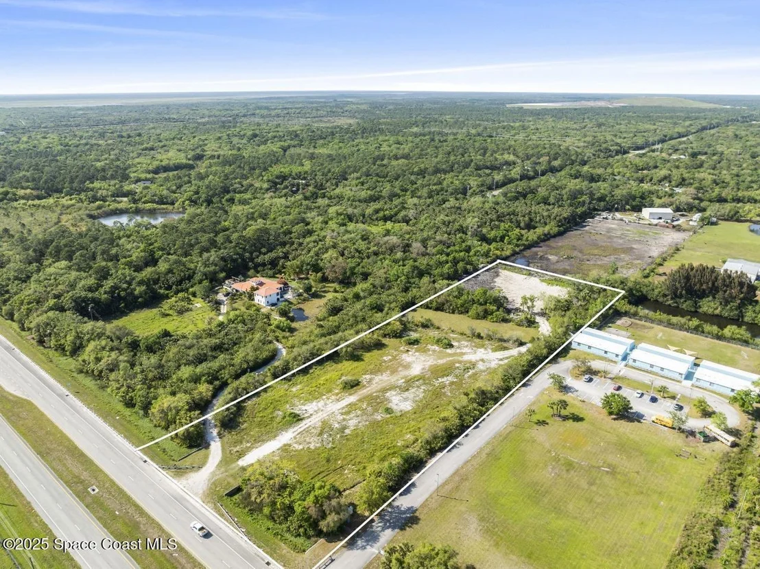 Photo of 5700 520th Highway