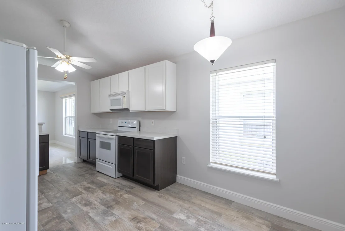 Photo of 1707 Vista Lake Circle