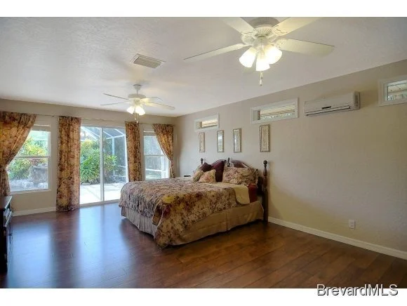 Photo of 4575 Carolwood Drive