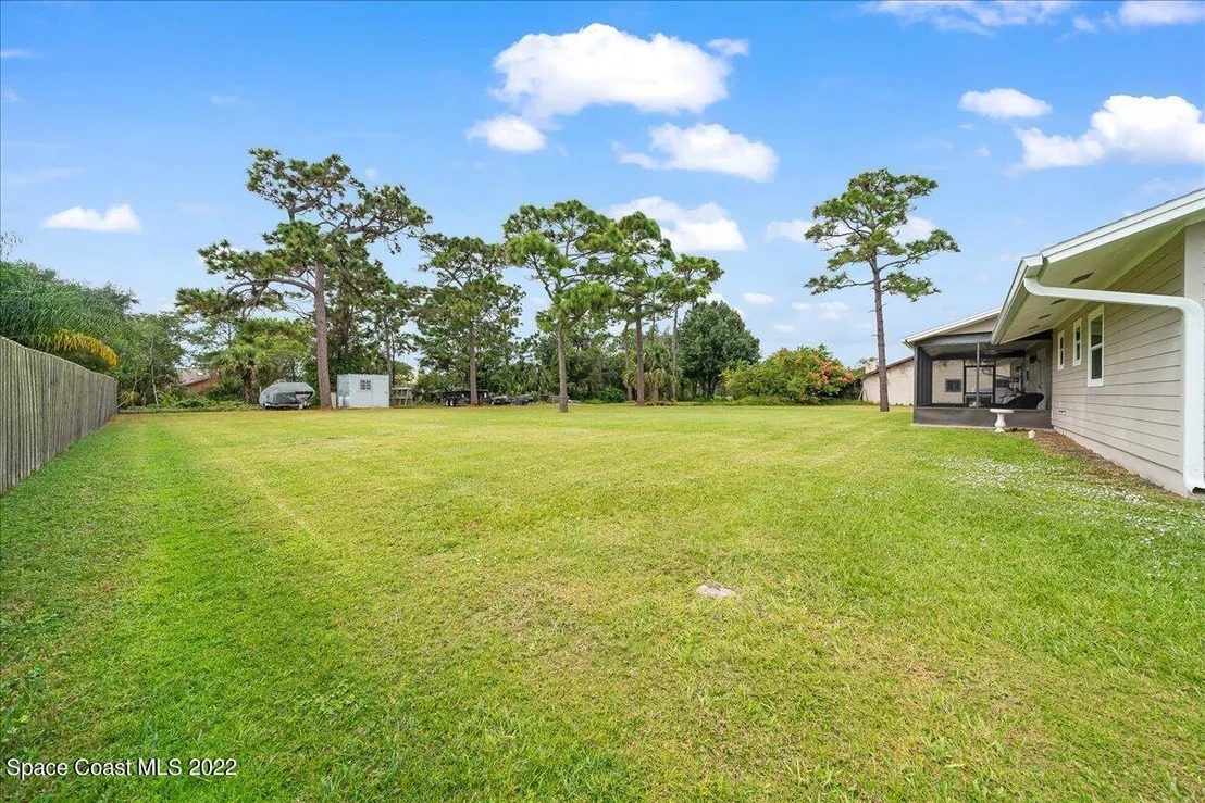 Photo of 3273 Fairview Drive