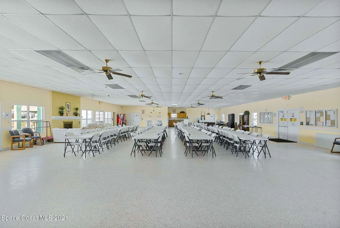 Photo of 566 Jennifer Circle
