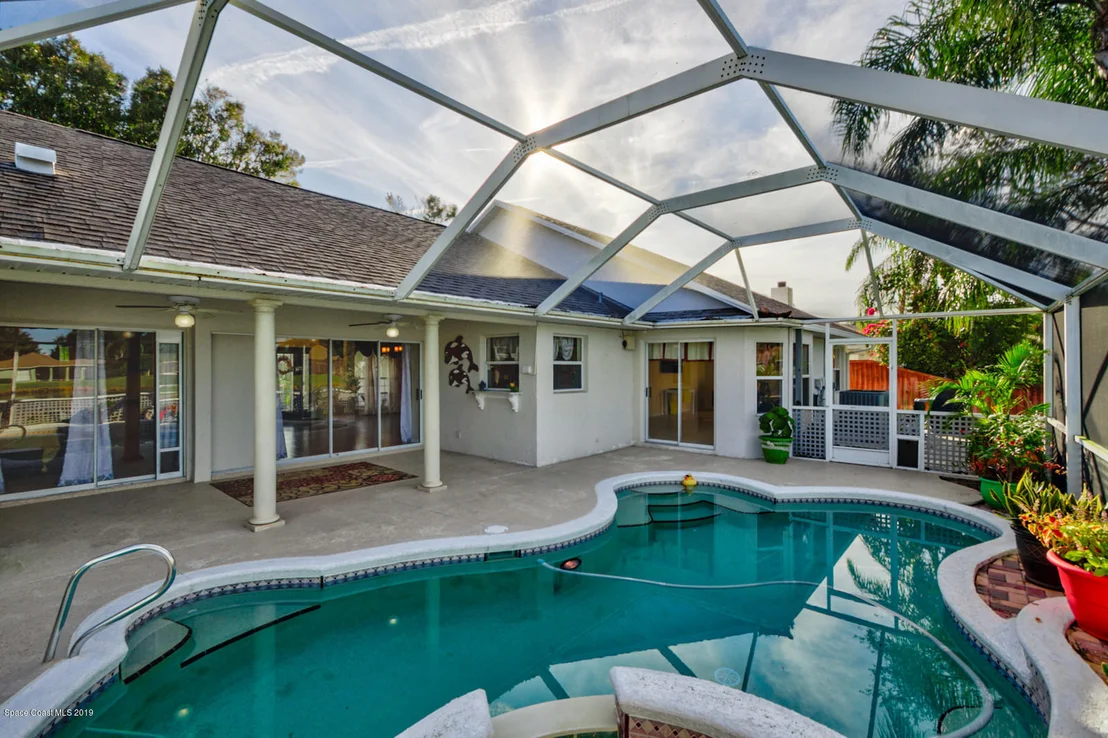 Photo of 3068 Pineda Crossing Drive S
