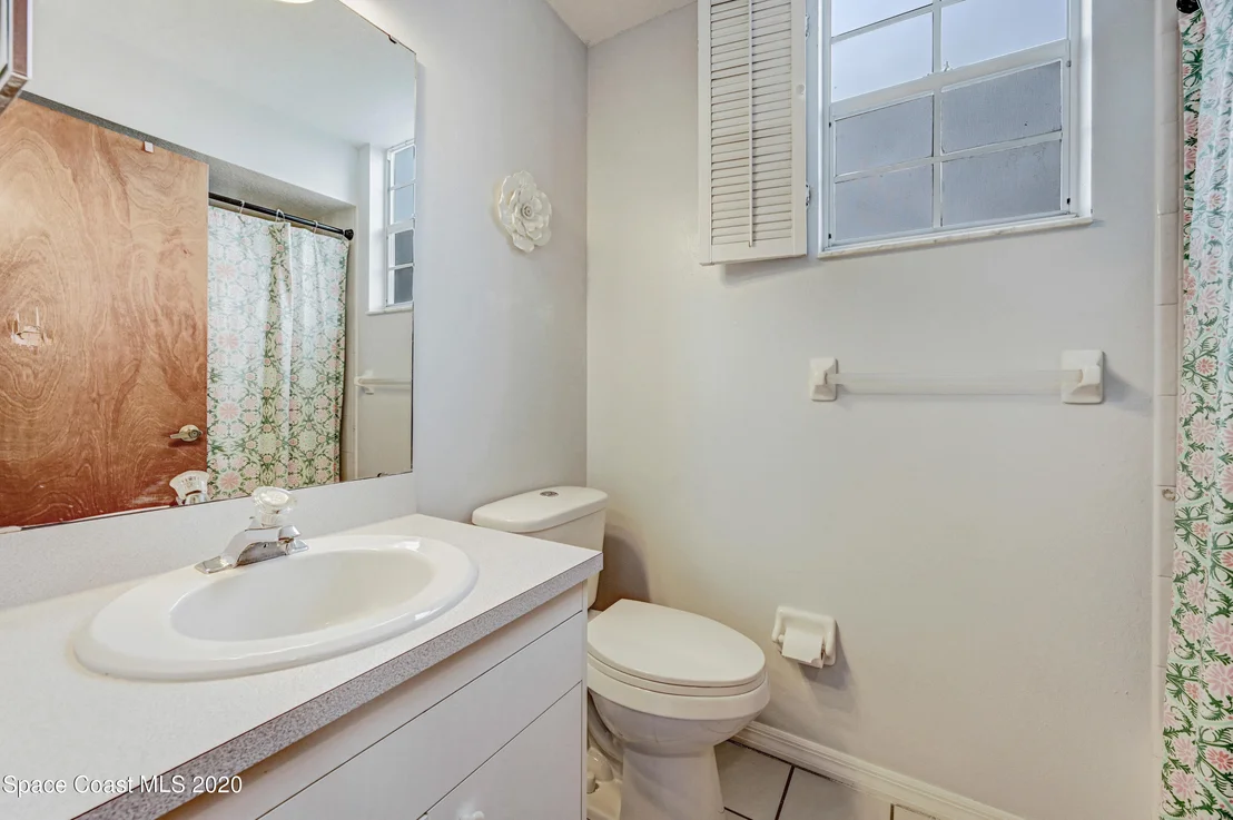 Photo of 892 Spirea Drive