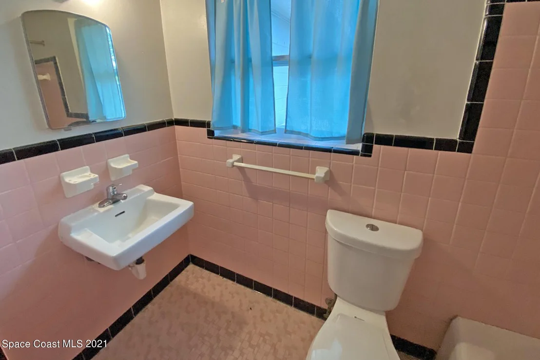 Photo of 1051 Cypress Lane