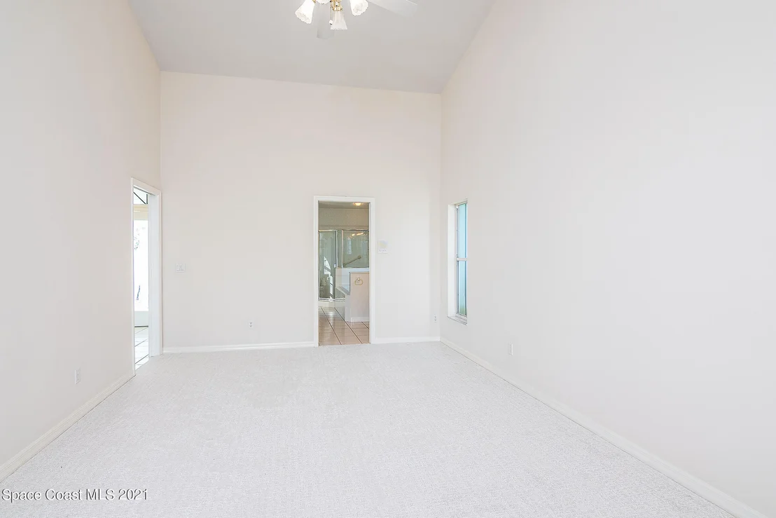 Photo of 2378 Golf Vista Boulevard