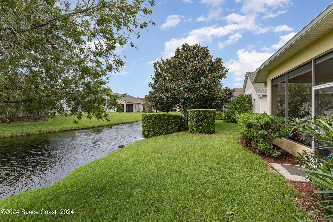 Photo of 4640 Portage Trail