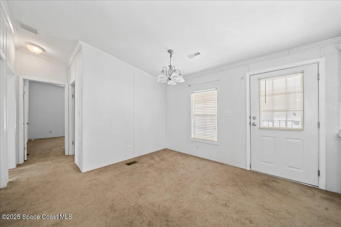 Photo of 641 Hyacinth Circle