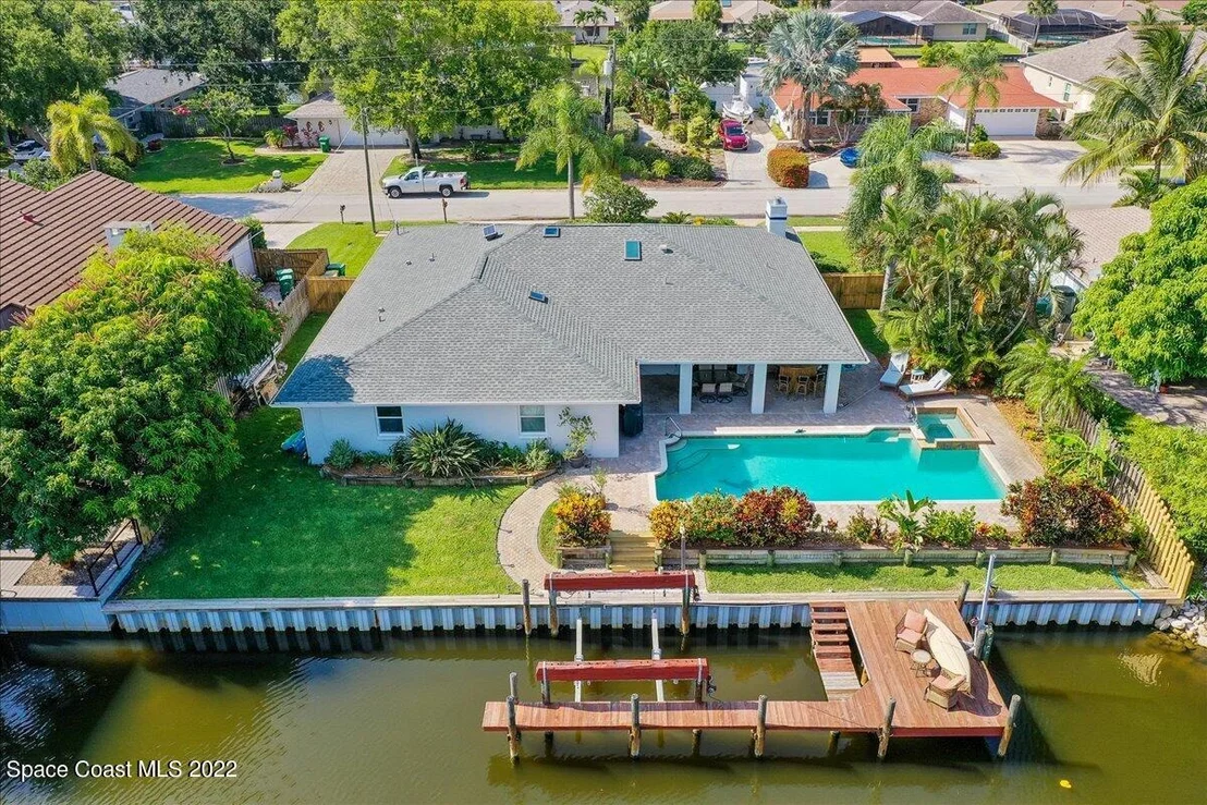 Photo of 655 Jackson Court