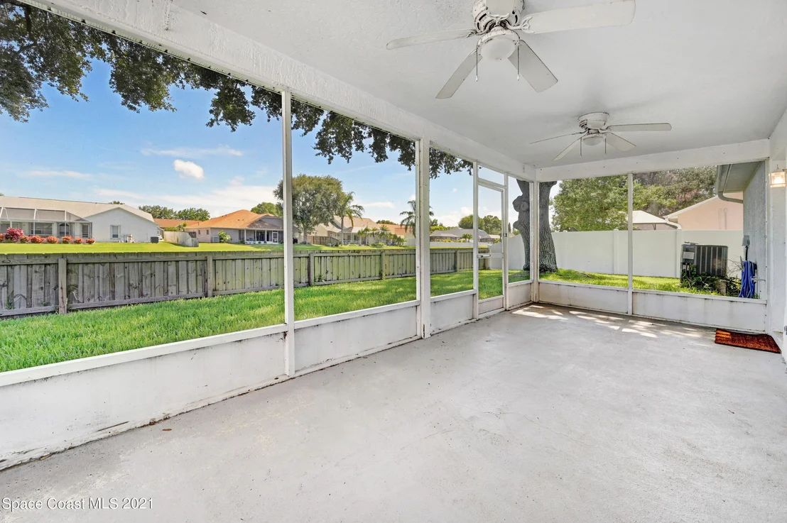 Photo of 1017 Pelican Lane
