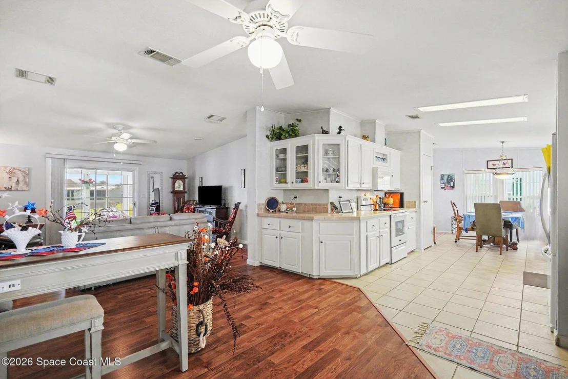 Photo of 354 Outer Drive