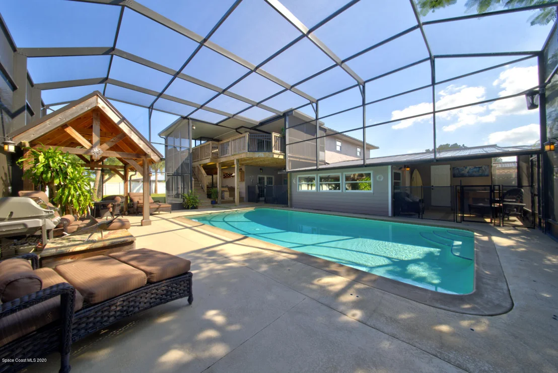 Photo of 260 Richards Road