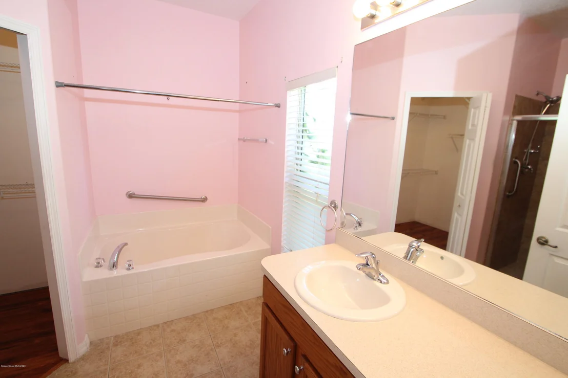 Photo of 1588 Maeve Circle
