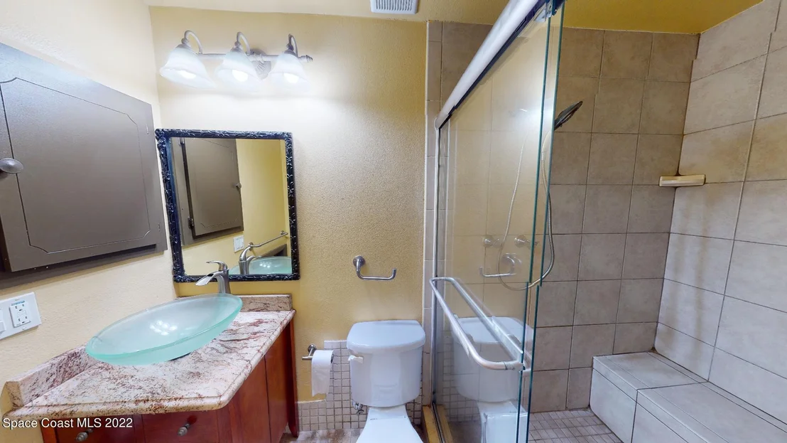 Photo of 272 E Haven Drive