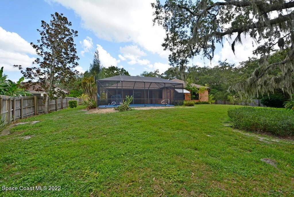 Photo of 3190 Aurora Road