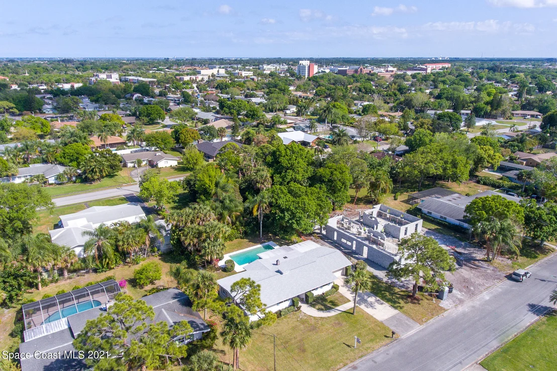 Photo of 2615 Forest Drive
