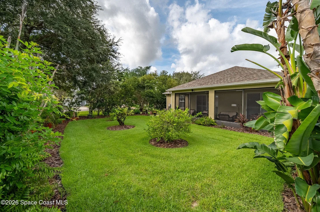 Photo of 522 Waterside Circle