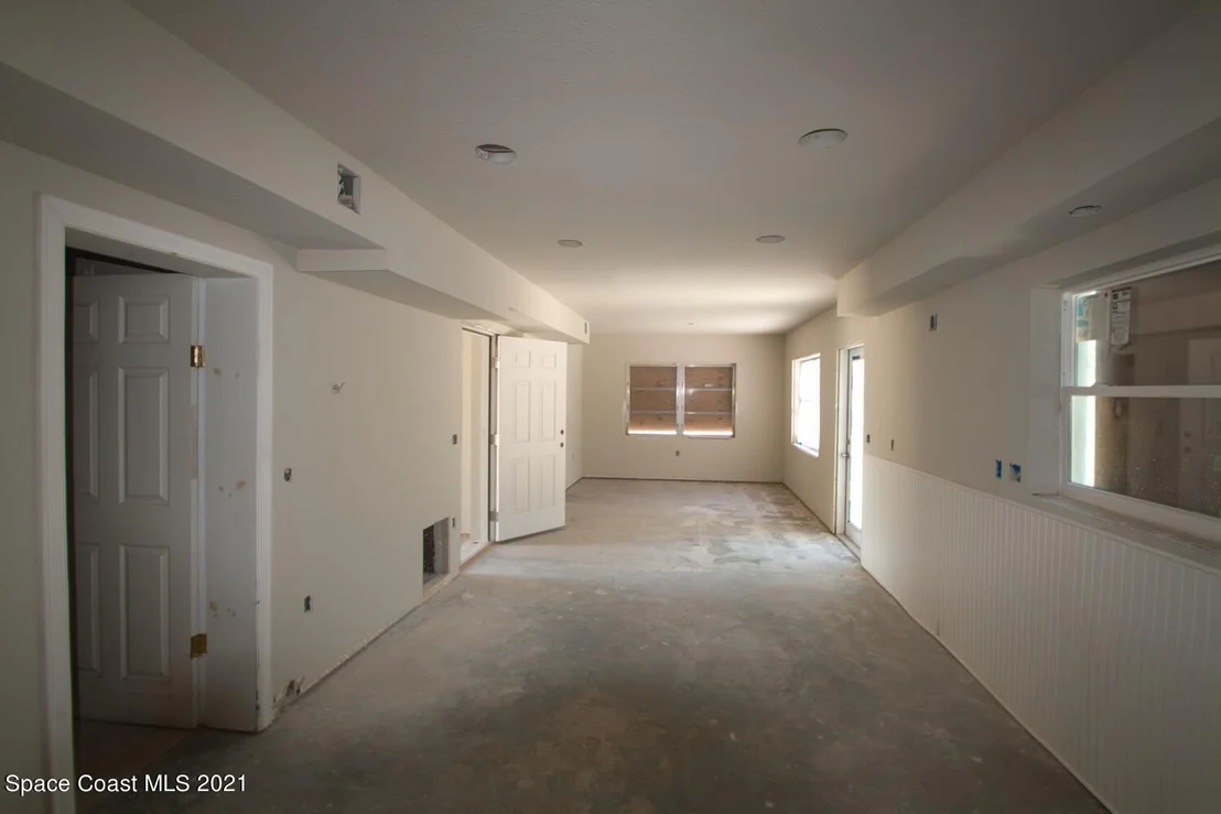 Photo of 5305 Avenue C