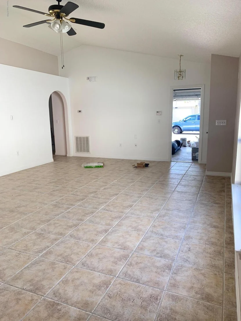 Photo of 2884 Maderia Circle