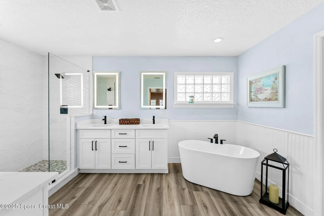 Photo of 5055 Ocean Beach Boulevard