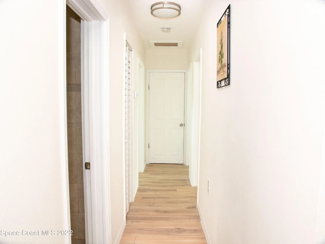 Photo of 1034 Carlton Drive