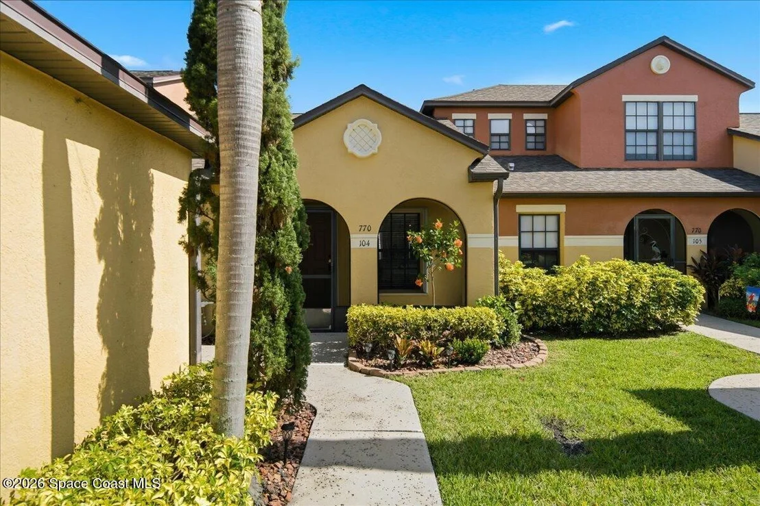 Photo of Unit 104 at 770 Luminary Circle