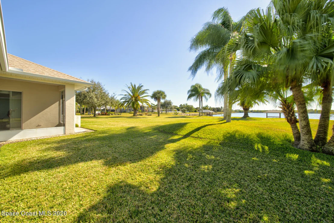Photo of 1155 Tuckaway Drive