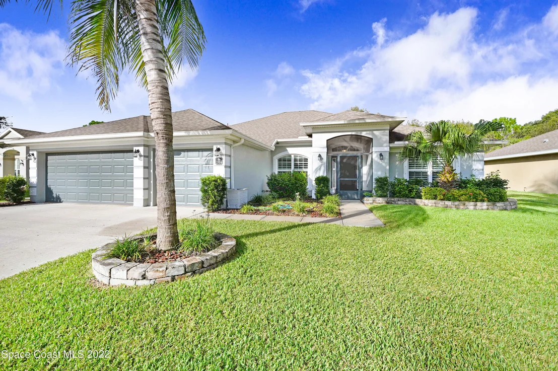 Photo of 2324 Merlin Drive