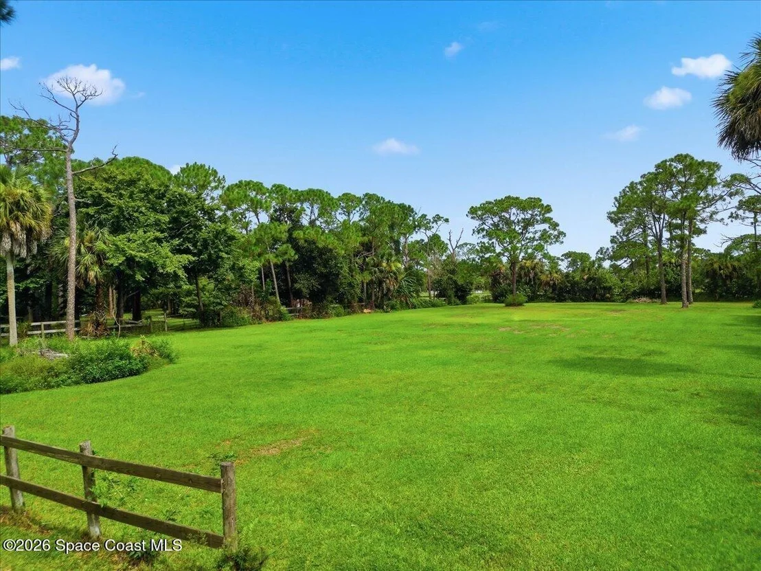 Photo of 1740 Vally Road