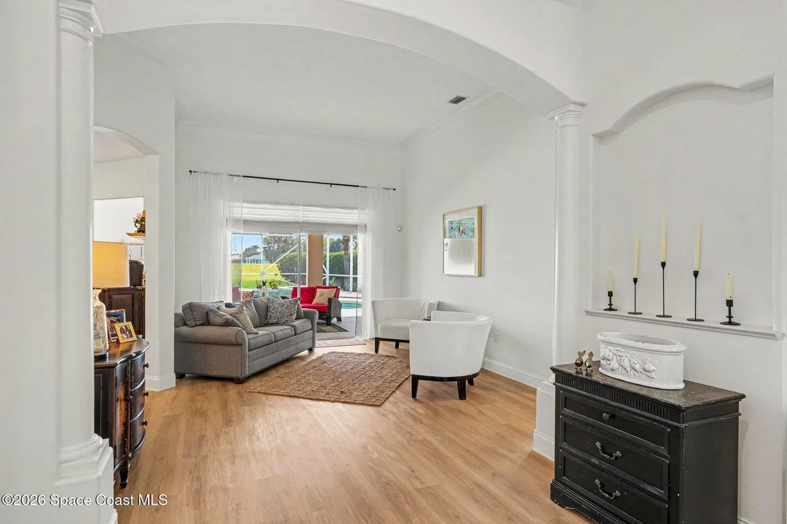 Photo of 7977 Bradwick Way