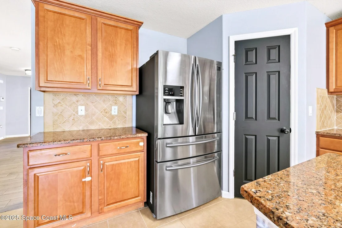 Photo of 404 Dryden Circle