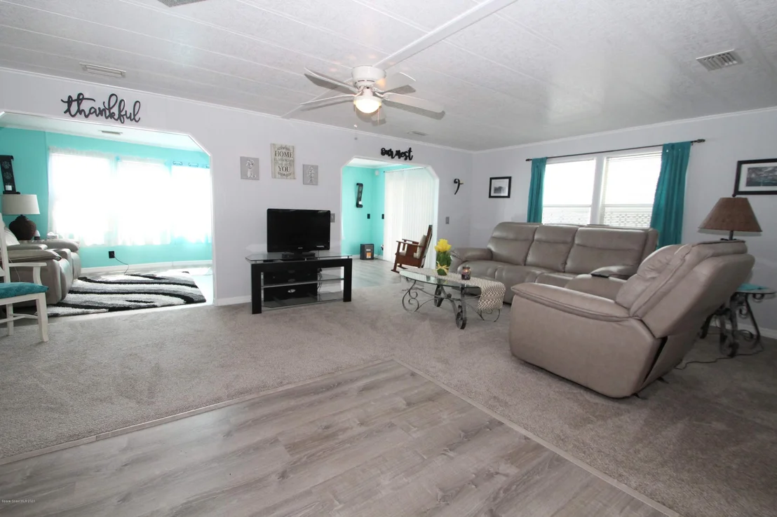 Photo of 526 Jennifer Circle