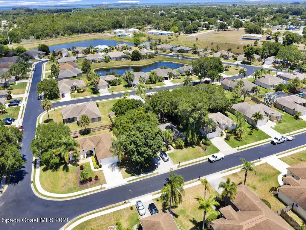Photo of 470 High Hawk Circle