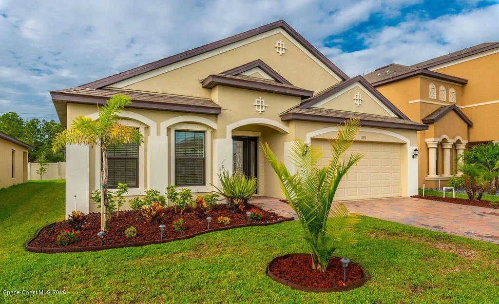 Photo of 1053 Musgrass Circle