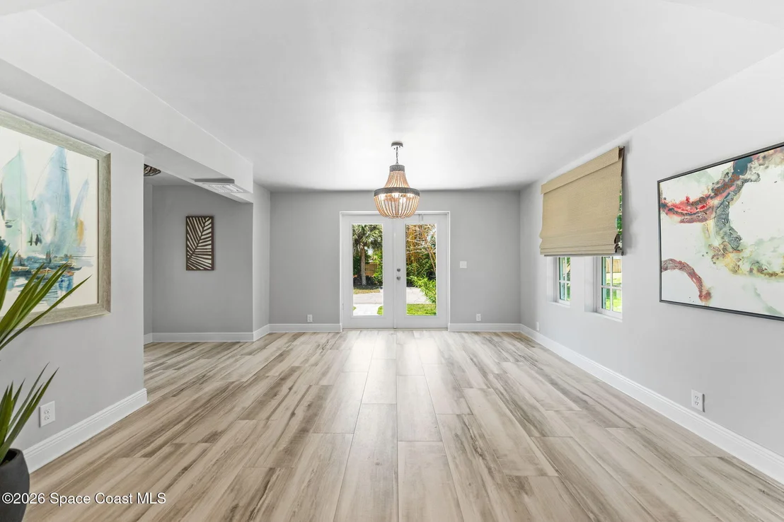 Photo of 121 Circle Drive