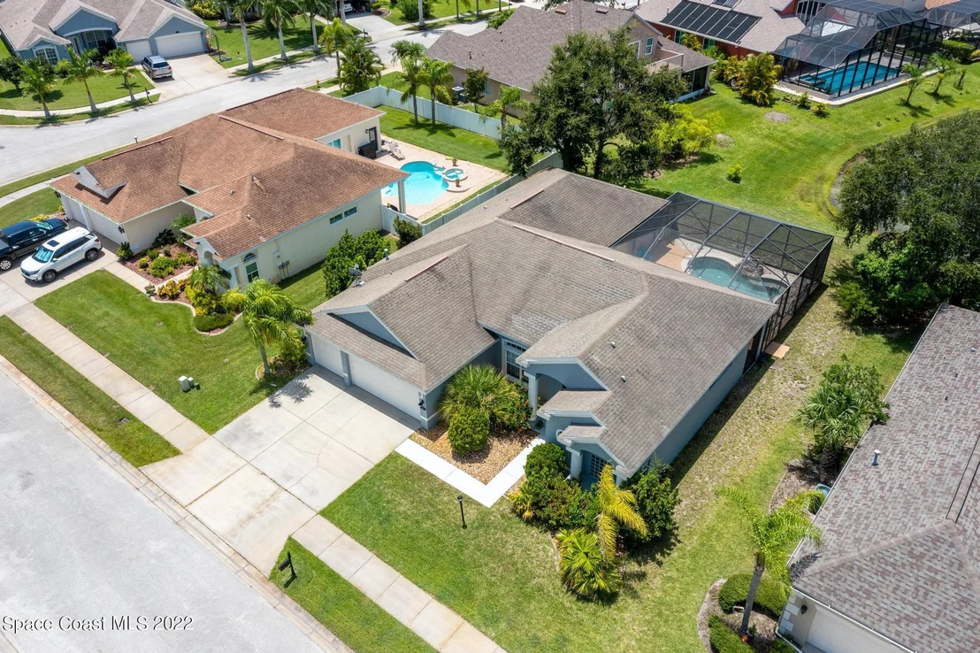 Photo of 3407 Peninsula Circle