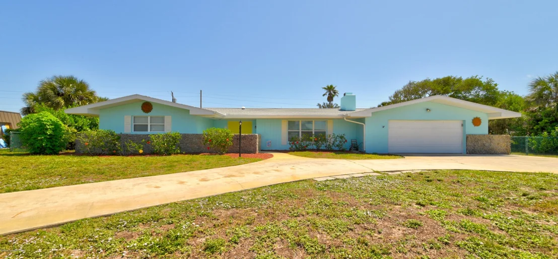 Photo of 303 Hibiscus Trail