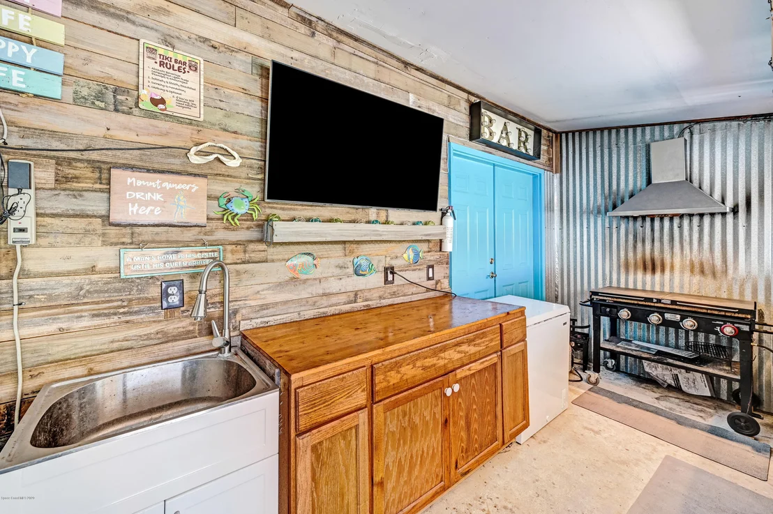 Photo of 120 Oyster Place