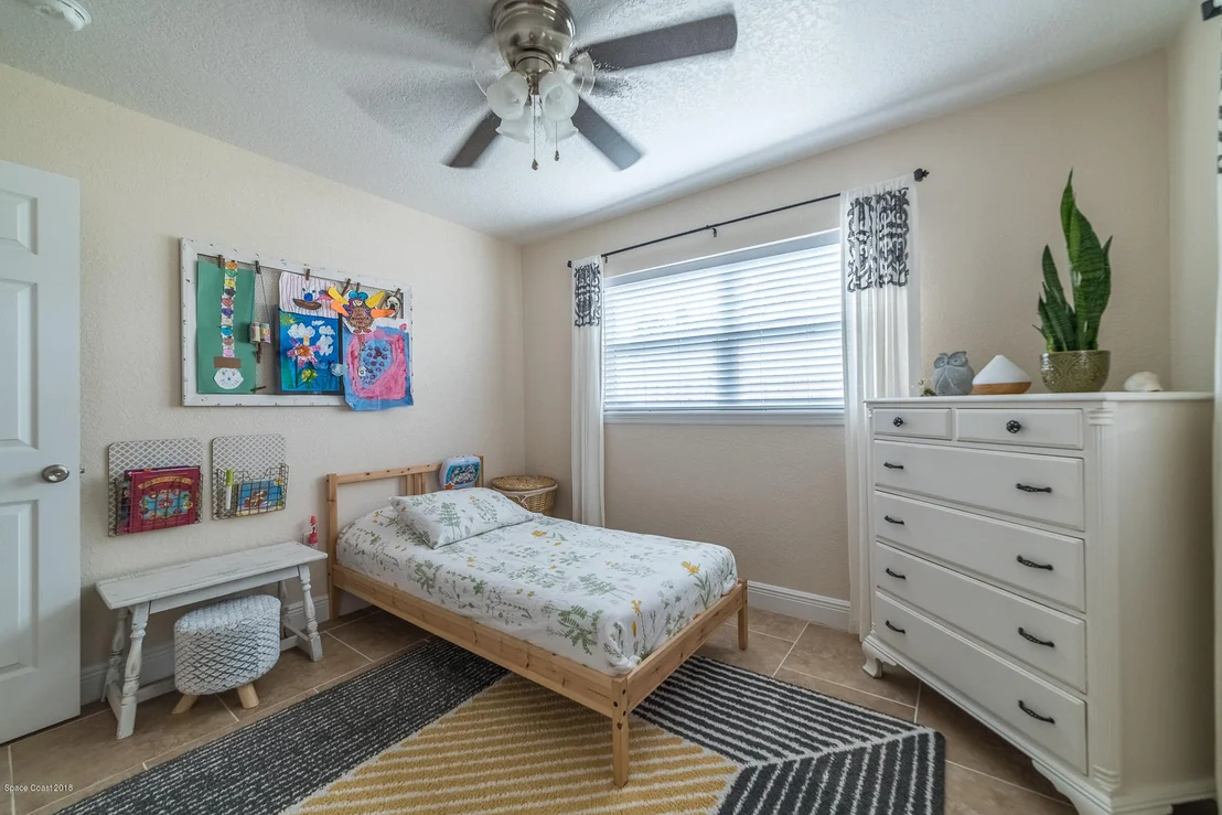 Photo of 280 Albatross Drive