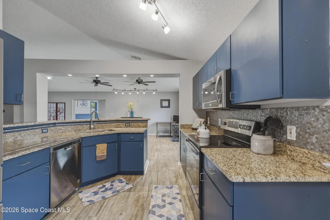 Photo of 2124 Spring Creek Circle NE