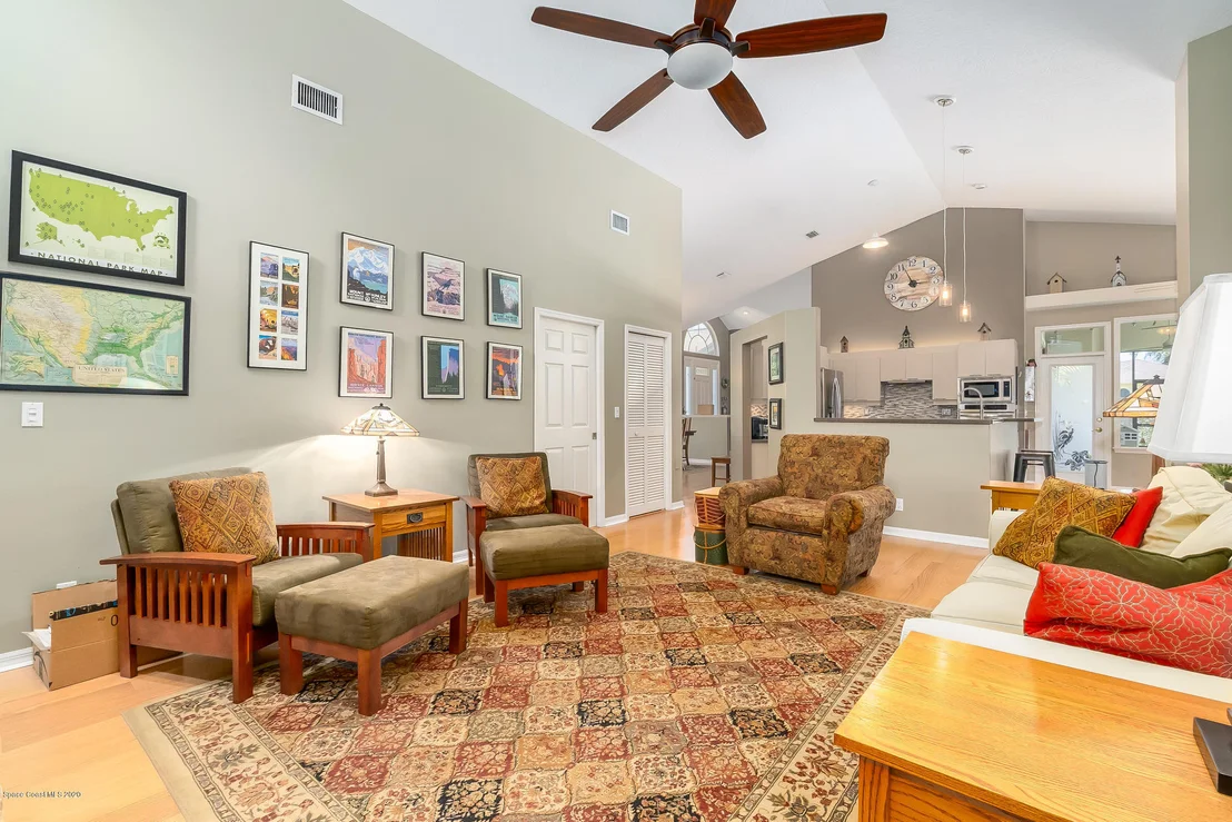 Photo of 528 Spring Lake Drive
