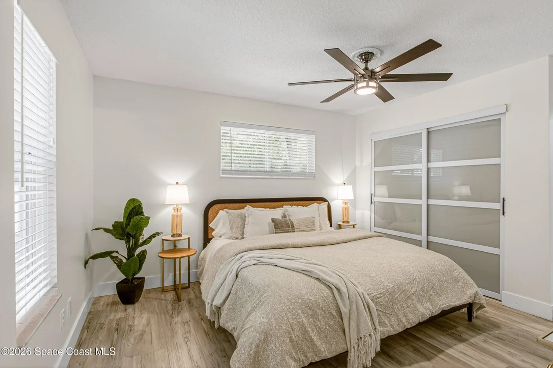 Photo of 3255 Hield Road