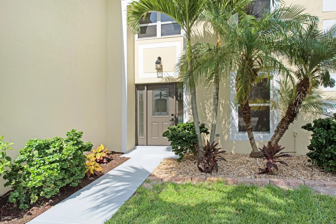 Photo of 2073 Sorento Circle