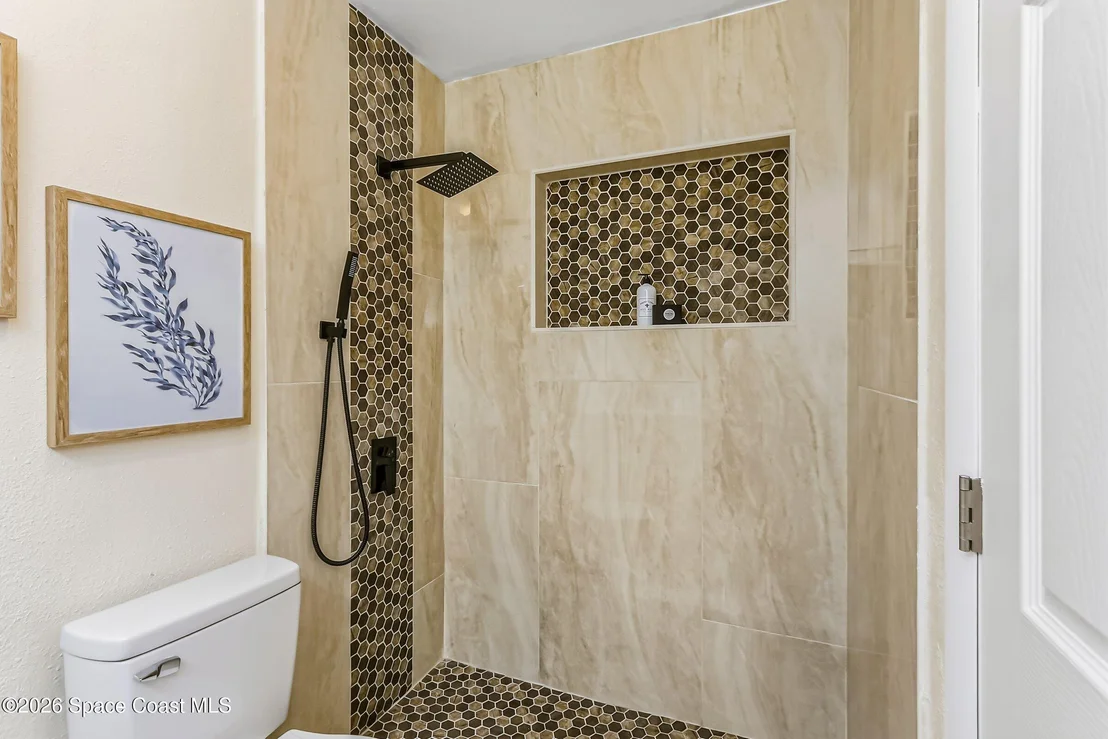 Photo of 2283 Saint Swithin Lane