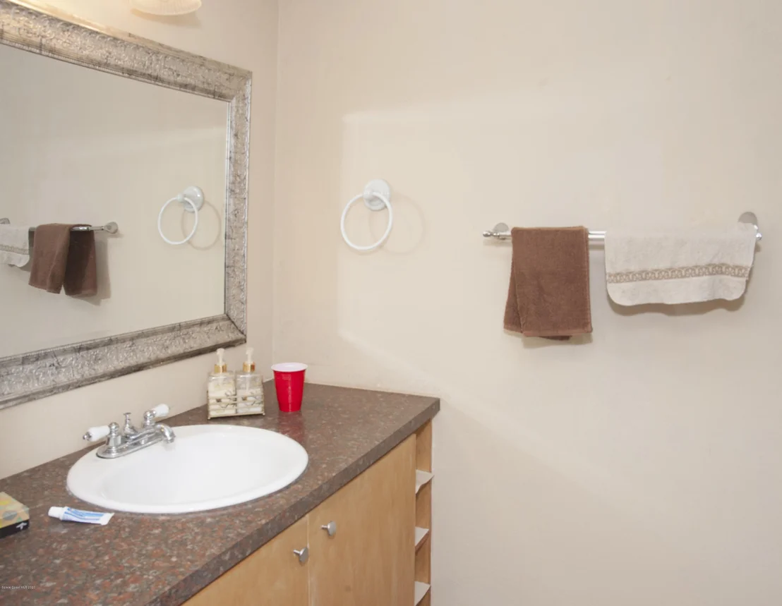 Photo of 300 Bayhead Drive