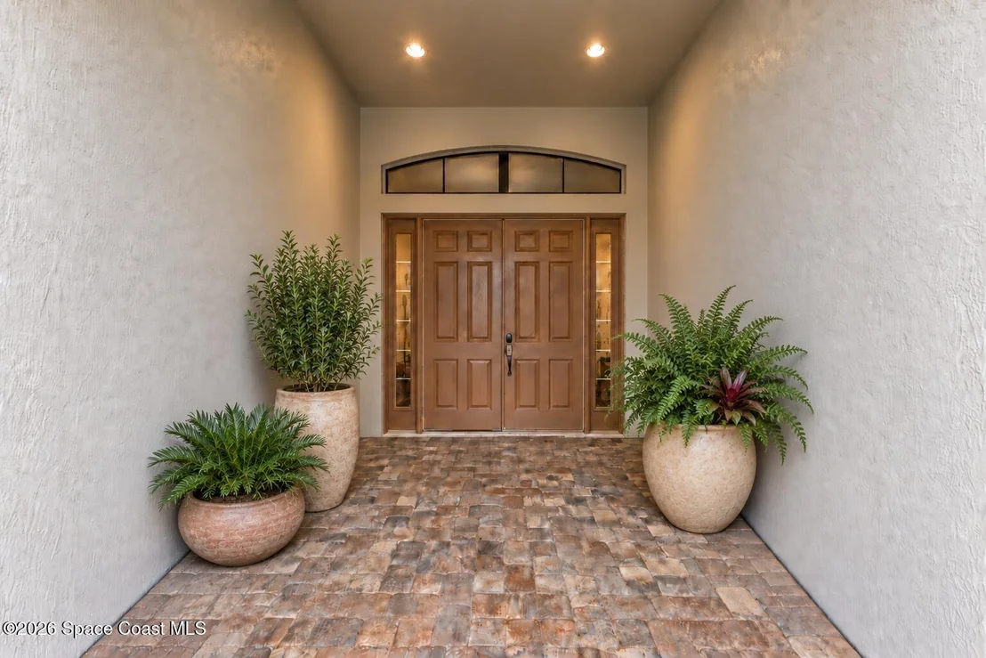 Photo of 8146 Stonecrest Drive