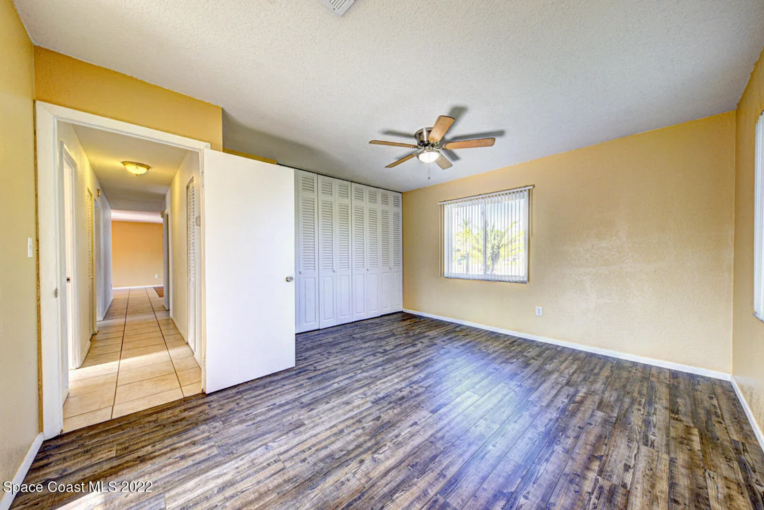 Photo of 1121 Daytona Drive NE