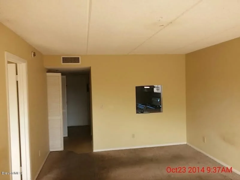 Photo of Unit 211 at 3001 Thrush Drive