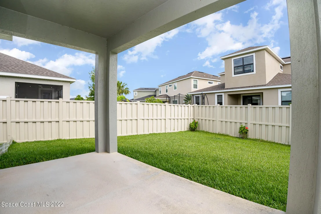 Photo of 2881 Casterton Drive